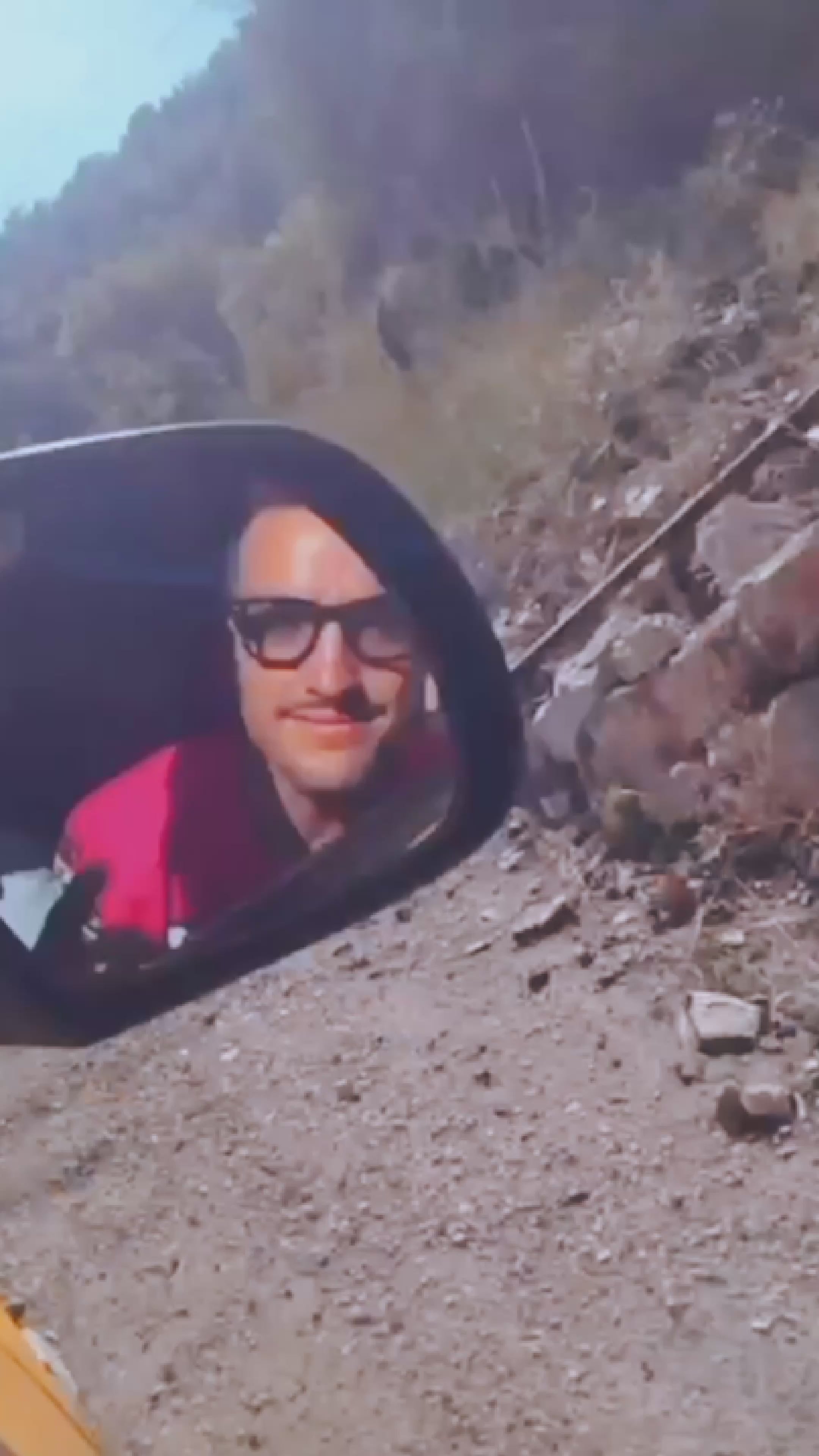 Cargar video: Gafas inteligentes con Cámara